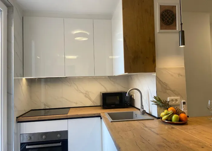 Lucia Apartman Split