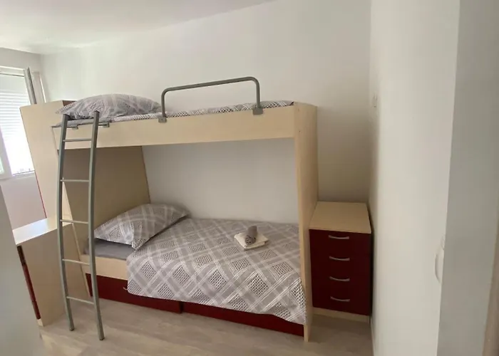 Lucia Apartman
