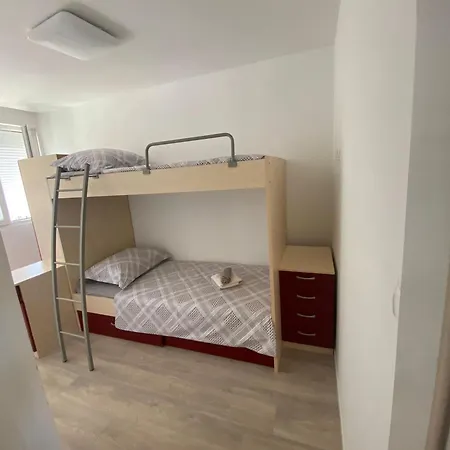 Lucia Apartment